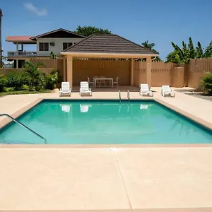 Ubuntu De La Villa- Palm View Estate Villa Mammee Bay